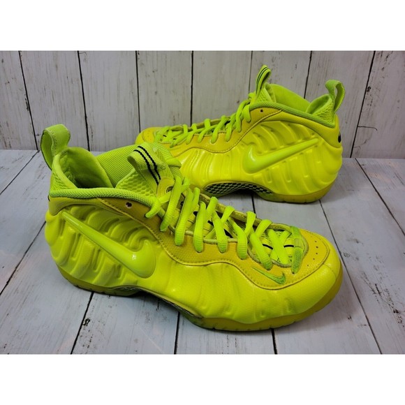 Nike Air Foamposite Pro Volt 2014 Men's Size 9 Sneakers Neon Yellow 624041-700